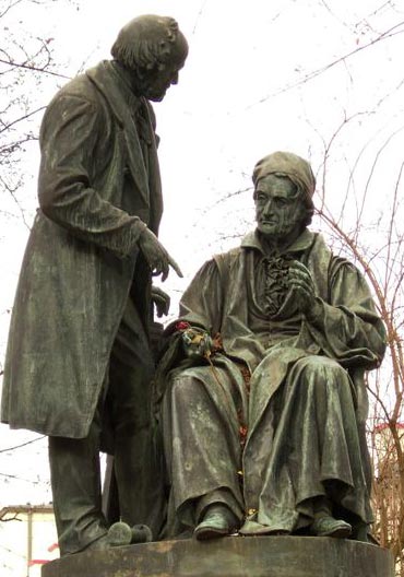File:Gauss-Weber Statue.jpg